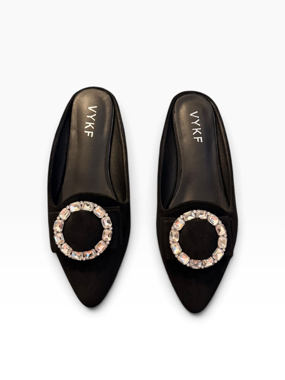 Like new, VYKF Black Embellished Pointed Toe Mule Women’s size 6